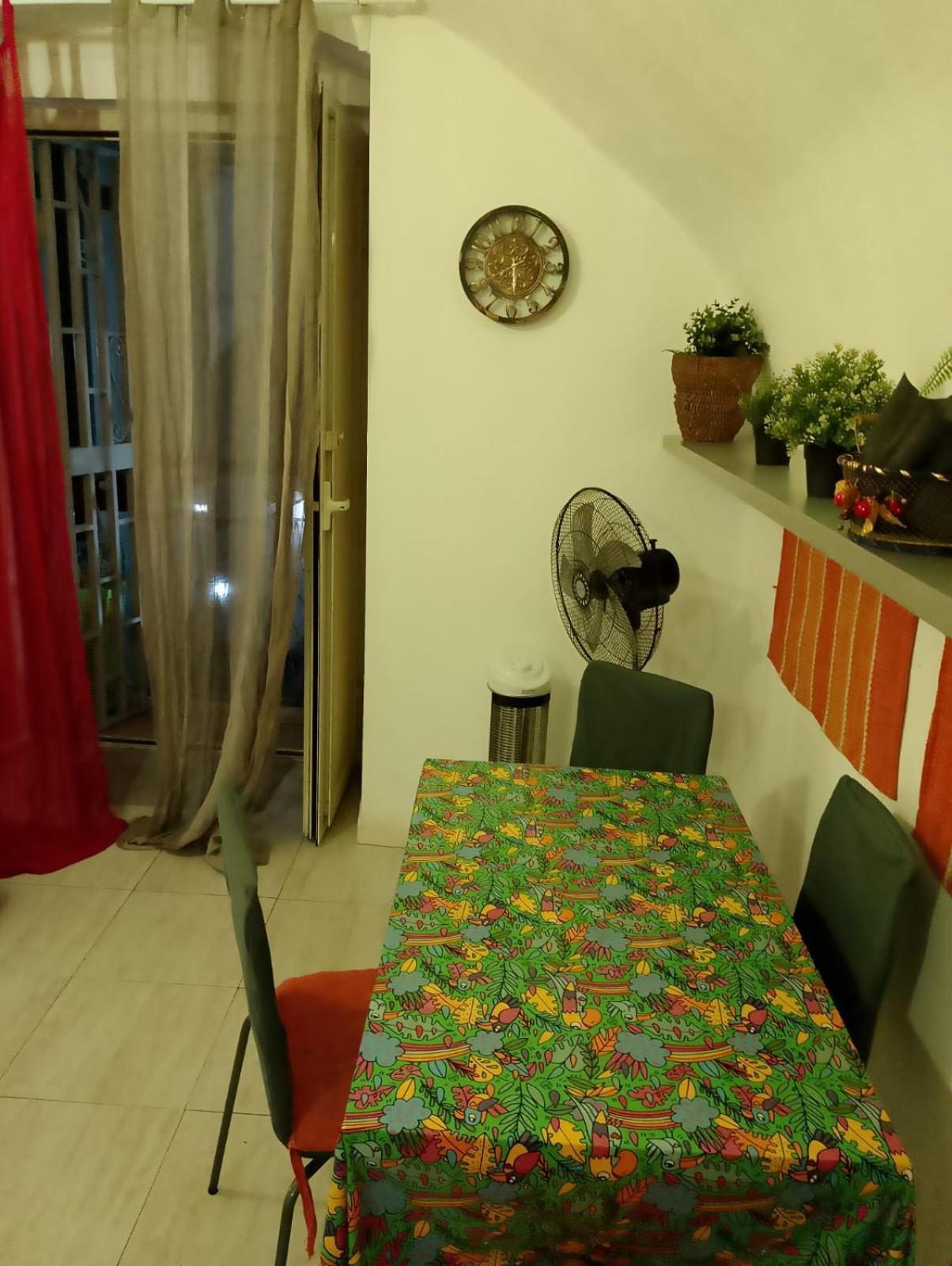 Family Home Napoli Bagian luar foto